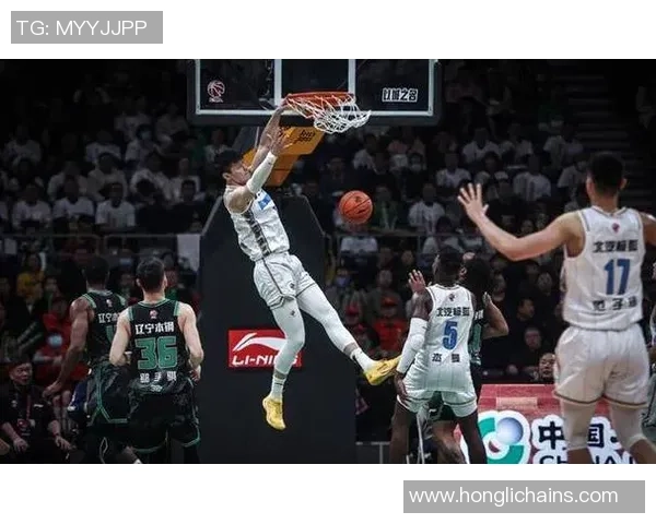 马尚布鲁克斯的篮球之路：从NBA到CBA的辉煌与挑战